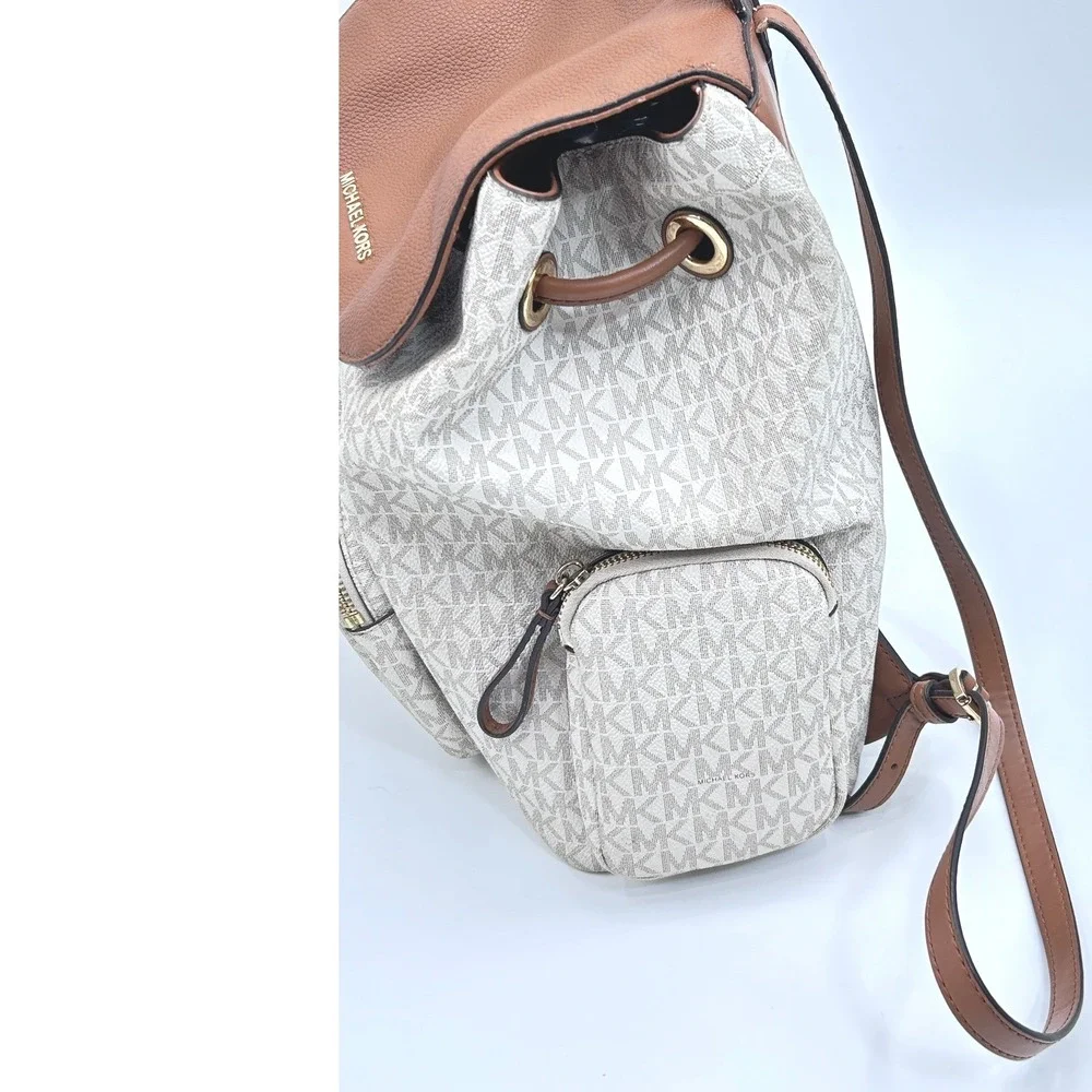 Michael Kors Abbey Vanilla Signature Logo Medium Backpack 35T9GAYB7B Gold Tone
